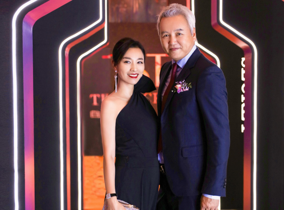 张庭|张庭夫妇的公司出事后，代理商曝光运作模式，究竟谁才是受害者？