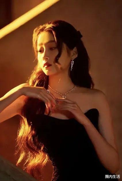 林俊杰|林俊杰做出事不关己高高挂起的模样,想暗示外界自己没受到影响