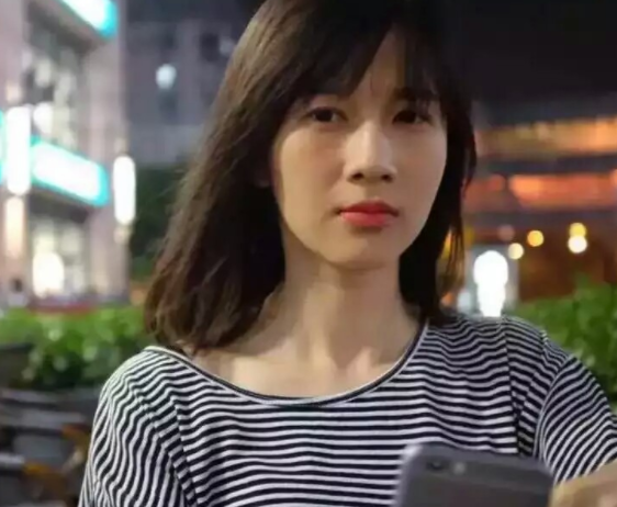 李敏镐|papi酱注销工作室,原因曝光引热议,本尊却“装聋作哑”?