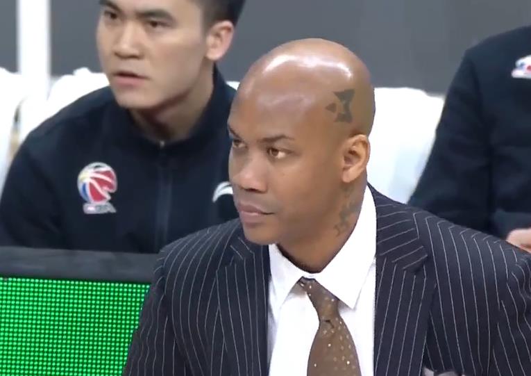 北控男籃|91-74！CBA無懸念一戰(zhàn)！馬布里擊潰全華班4輪首勝，悍將2違體驅(qū)逐