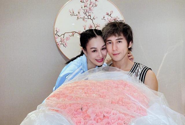 机加工分享赵工|错过周星驰，三婚两离，嫁小13岁老公的钟丽缇真的幸福吗？