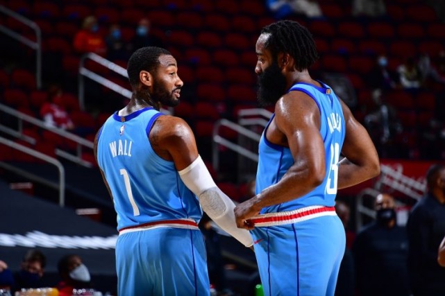 詹姆斯·哈登|败人品！8年首次6连败，输球后仍不忘嘲讽哈登，抱歉，你没资格