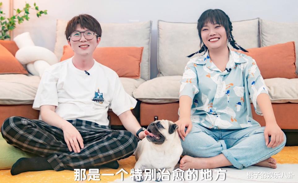 李维嘉|低配版《向往的生活》大火，李雪琴毛不易邀好友唠东北嗑，节目组口音被带跑偏