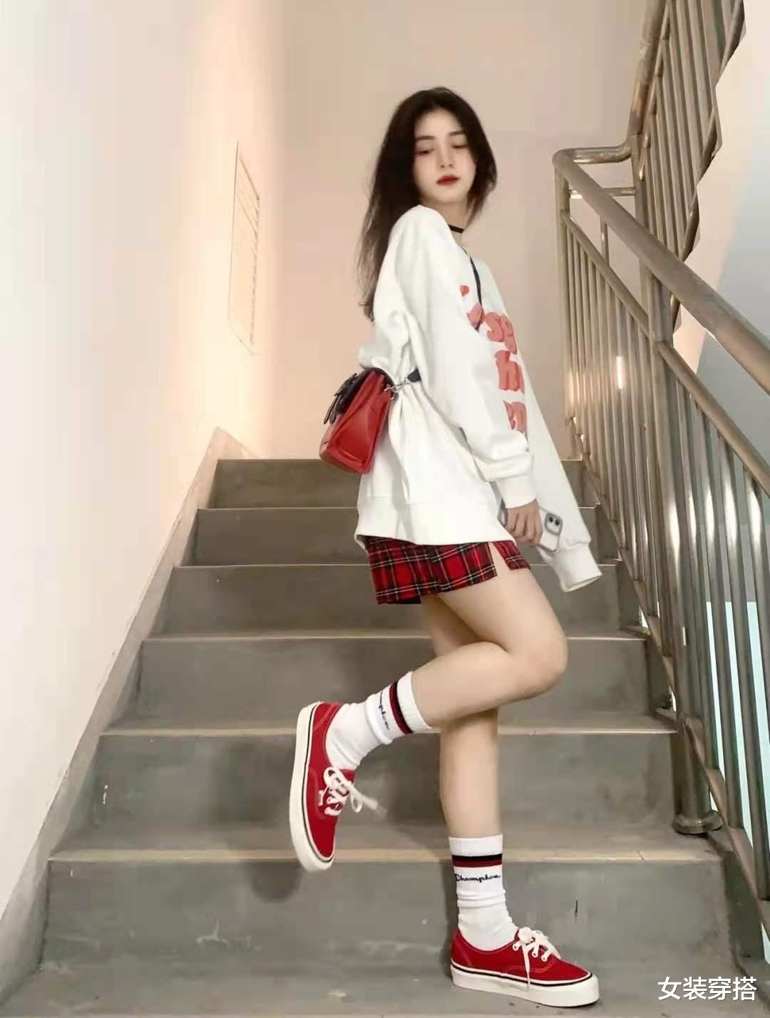 女装穿搭|秋天女生穿什么衣服好看图片欣赏