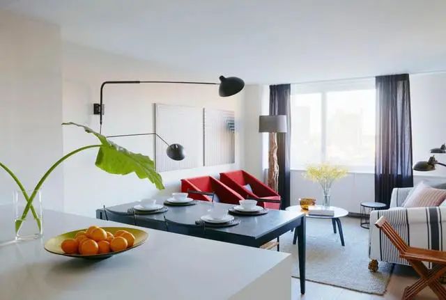 一层买2套房，表哥直接打通做180平婚房，客餐厨大通间亲戚全羡慕