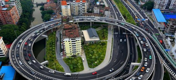 阳光语言矫正说|因祸得福！广州这个钉子户，因不满足赔偿被厌弃，却因此飞黄腾达