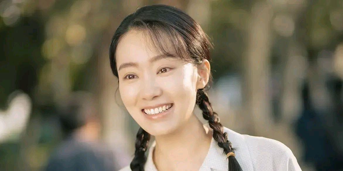 张小斐|张小斐实至名归？金鸡奖越来越接地气？老戏骨的“春天”来了？