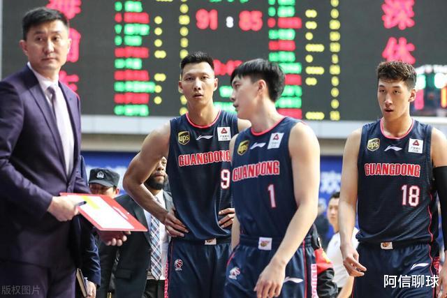 郭艾伦|CBA最佳5后卫出炉，郭艾伦是MVP，徐杰、赵睿跟胡明轩也稳居前5名