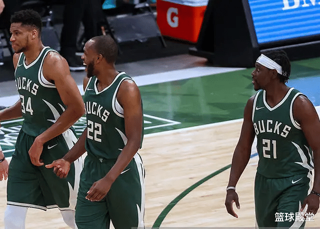 篮网队|雄鹿输篮网！攻守全崩，字母哥犯病，米德尔顿+布登成毒瘤