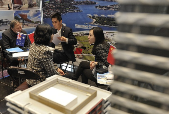 梵恩诗伊宁哥|2021年继续投资房地产，会不会亏得一塌糊涂？王健林2句话很实用