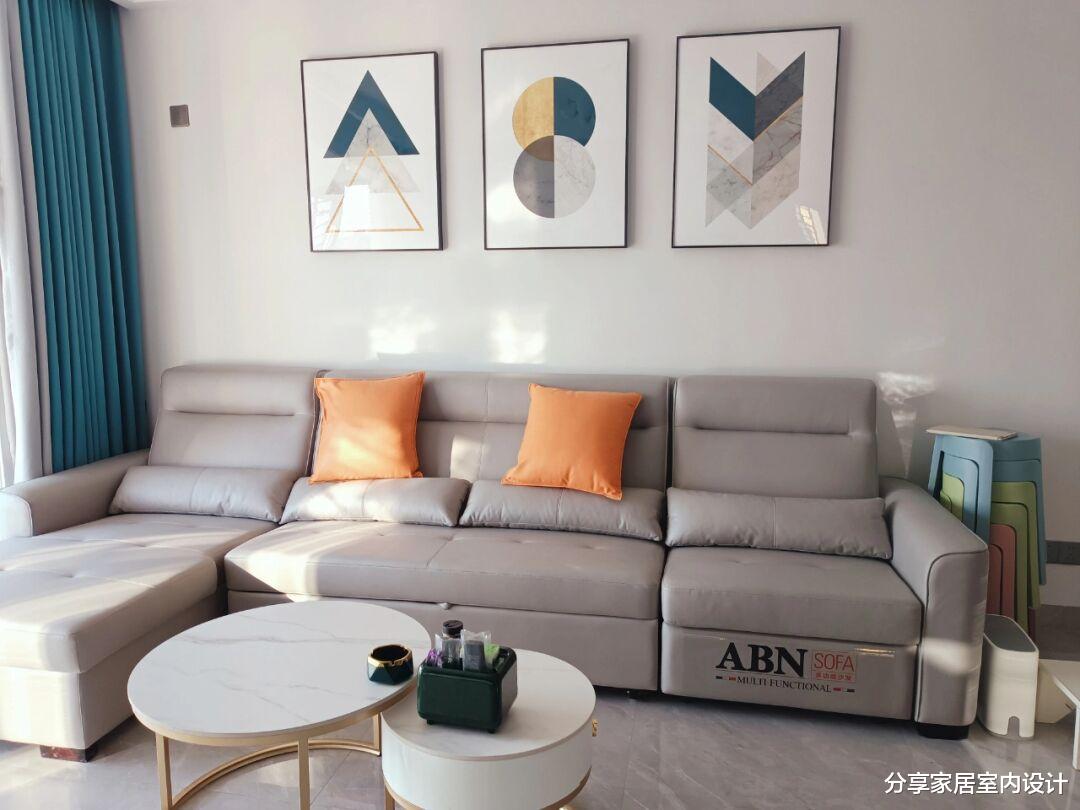 人生第一套83平小房子，装修不豪华，但能满足三餐四季，很满意！