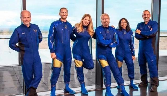 育儿心课堂|维珍银河创始人布兰森成功完成首次亚轨道旅行，什么是亚轨道旅行