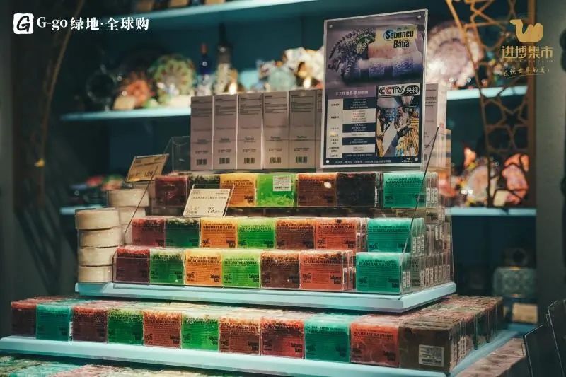 上海徐汇 放大进博会溢出效应，进博商品集市在徐汇绿地缤纷城启幕