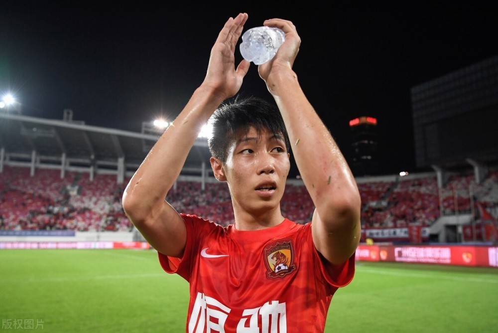 那些你很冒险的梦|华体会体育资讯：恒大、河南嵩山龙门两小将“强势亮相”