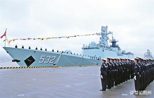 谈楚论荆州 军舰中的“湖北元素”，武汉舰出场晚但风头足，荆州有关的占2艘