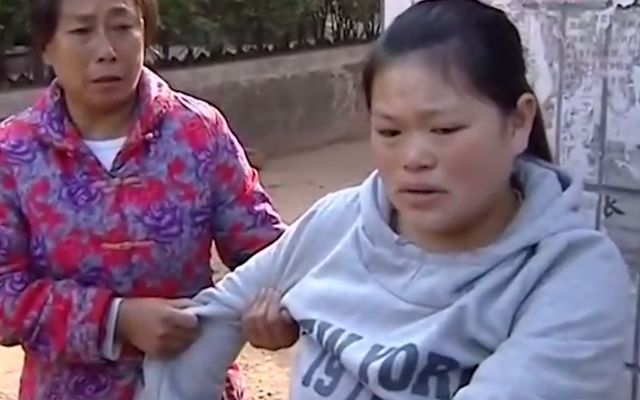 她,怀孕6个月背着丈夫求医,8个月瞒着家人去打胎,如今怎么样了