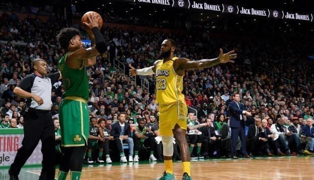 霍福德|顶级中锋来了？37+19猛兽或踏入洛杉矶，詹皇：阵容又要强大了