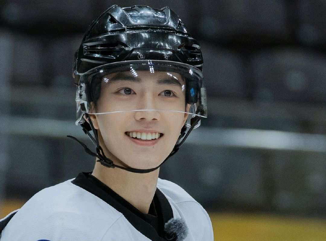 肖战|饭圈地震！曾经无人敢碰，现在成最安全的那个，肖战两顿饭的高度