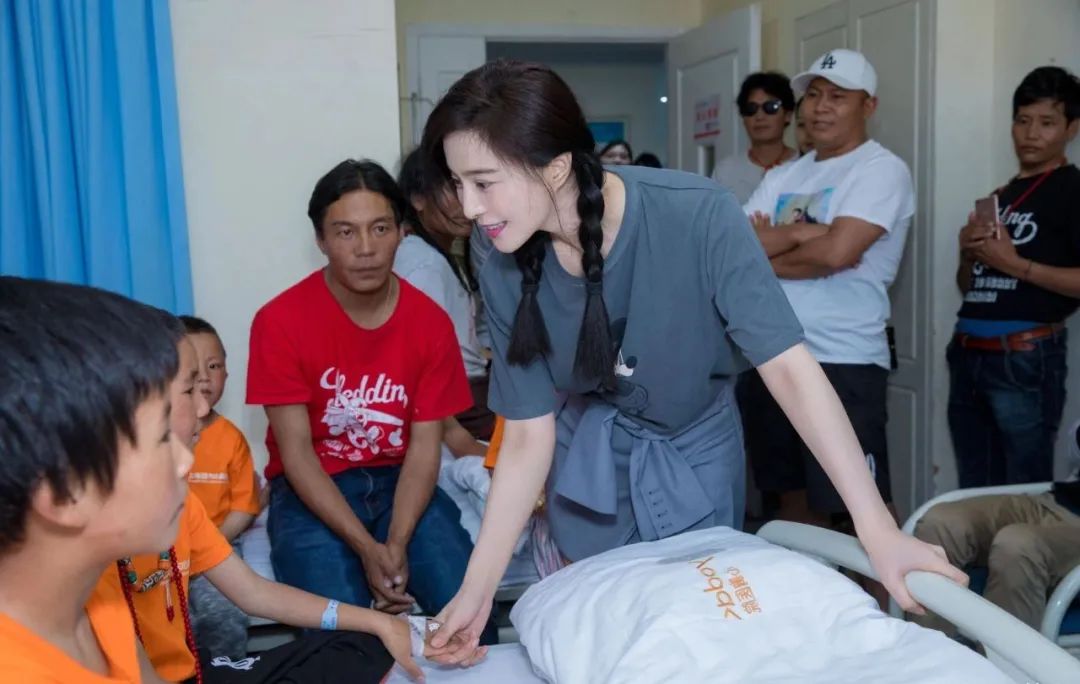 明星|不能复出真好！这8位明星，犯了事还一心想复出，所幸都被拒绝了