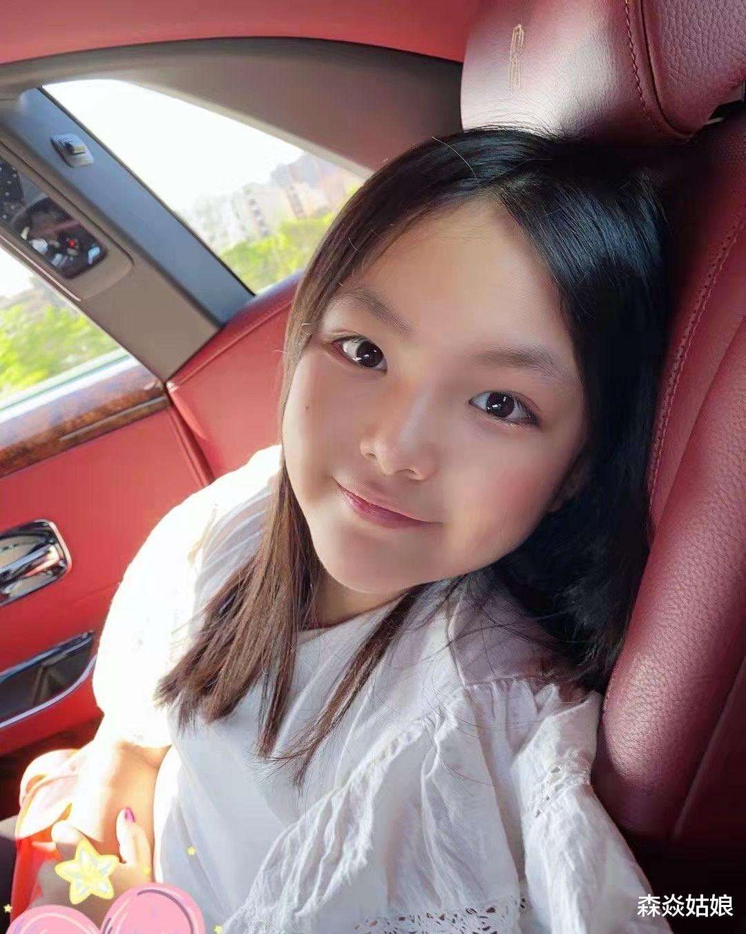 爸爸去哪儿|《爸爸去哪儿》星二代已长大，男孩越长越壮实，女孩越长越漂亮