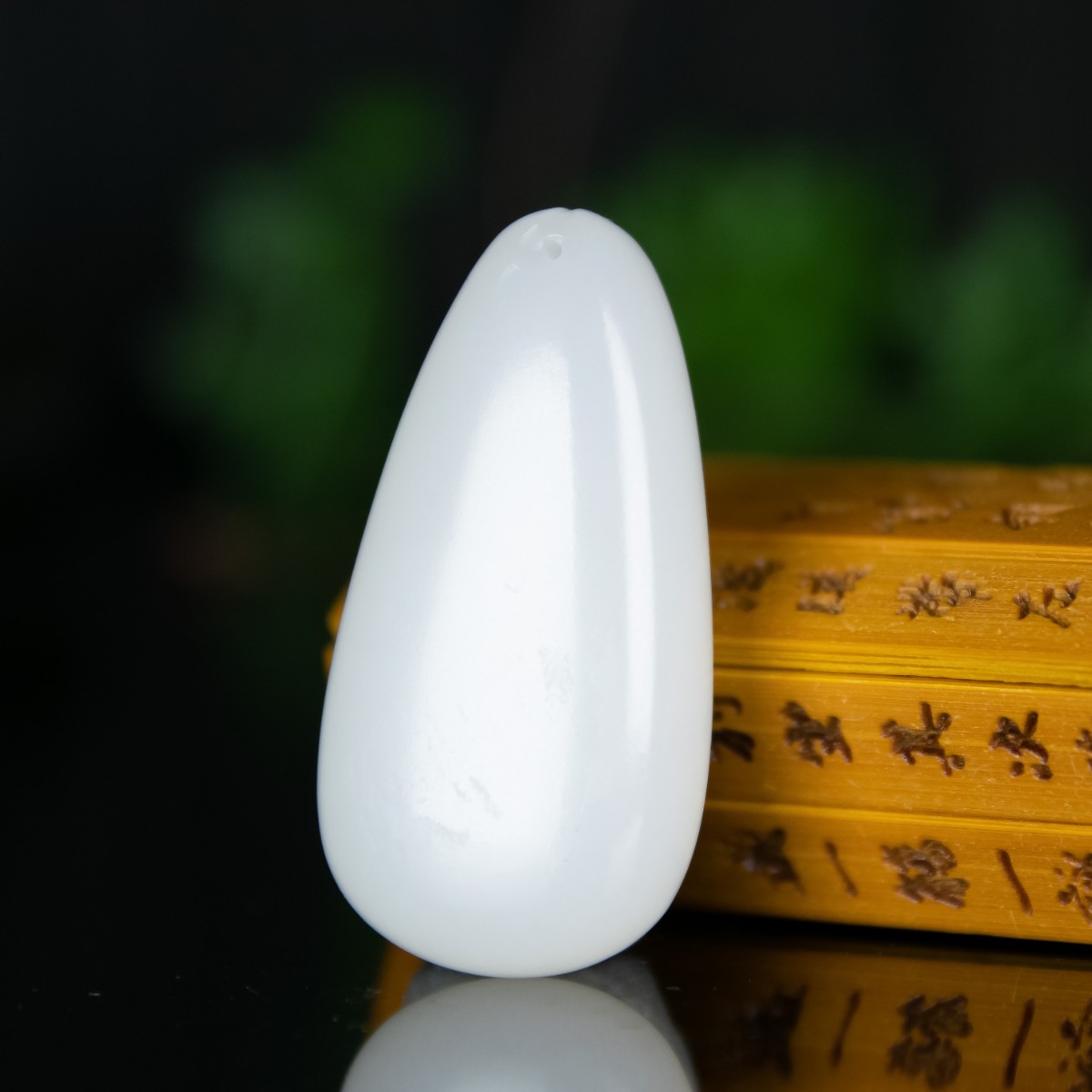 |细说和田玉的几大产状