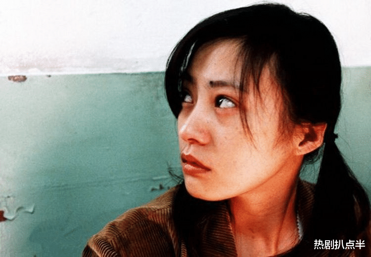 郝蕾|“微笑唇女星”0演技？有人面瘫吓人，有人却成个人特色？