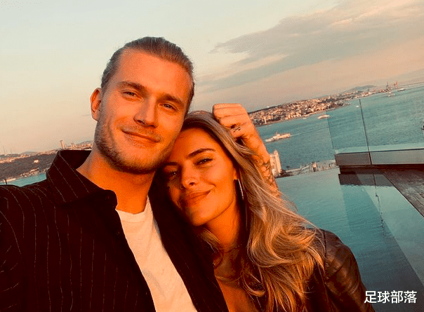 卡里乌斯|球场情场皆失意！利物浦门将与模特女友分手 拥吻神秘女子疗伤(图)