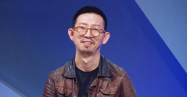 何洁|何洁当众怒怼丁太昇，直言自己私生活没问题！苏醒都拦不住