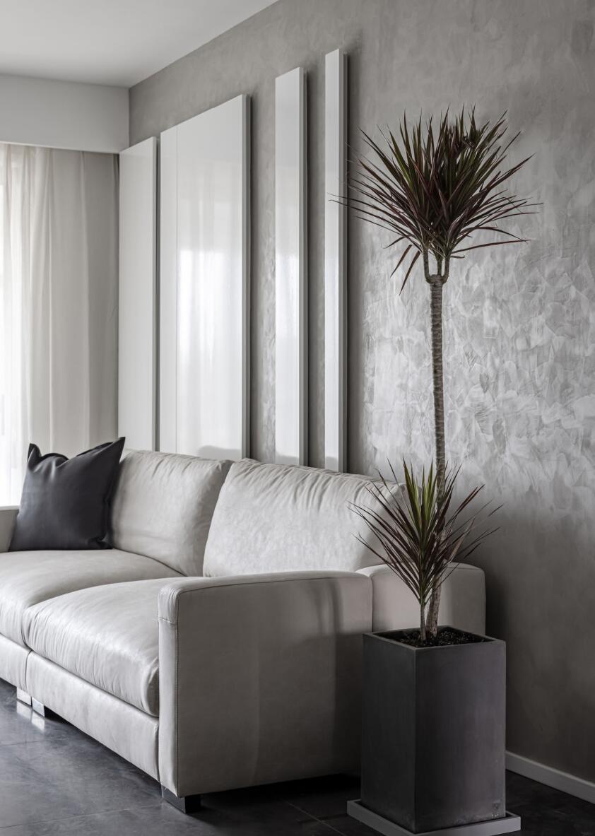 小拾谈装修|入住久了，才知道柜子做到顶有多实用，看她新家，美观又大气