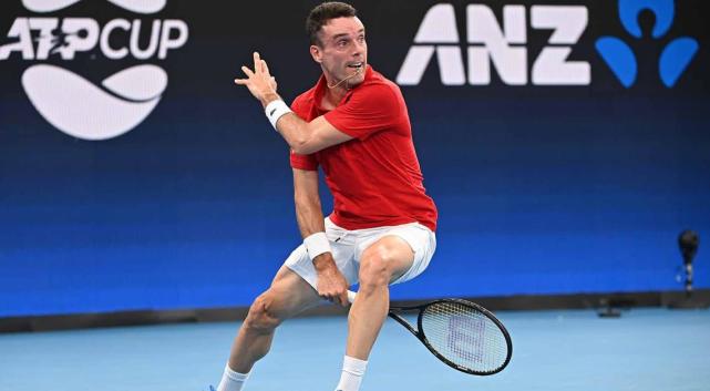 凯文·乐福|ATP杯首日战报：西班牙阿根廷皆横扫，波兰胜希腊迎开门红！