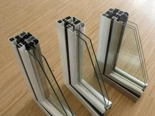 封阳台400元和700元到底有啥区别?差距就在7个地方,看懂不被坑