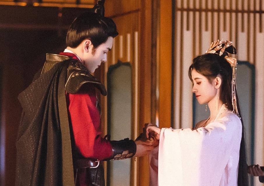 花匠小美 开分4.3，豆瓣飘满差评，鞠婧祎也没能撑起《嘉南传》的口碑