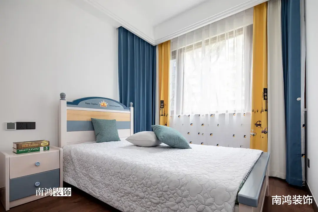 |对称、留白、方圆,204㎡新中式设计,勾勒古典雅致的国风神韵