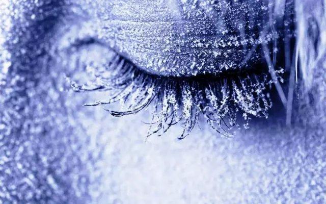 医生 她是中国“首例女冷冻人”，期待50年后复活与家人团聚，现在怎么样？