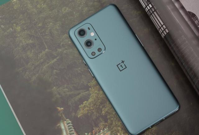 一加科技|哈苏影像+65W快充+5nm芯片,12+256G降1300,高端旗舰被迫清仓