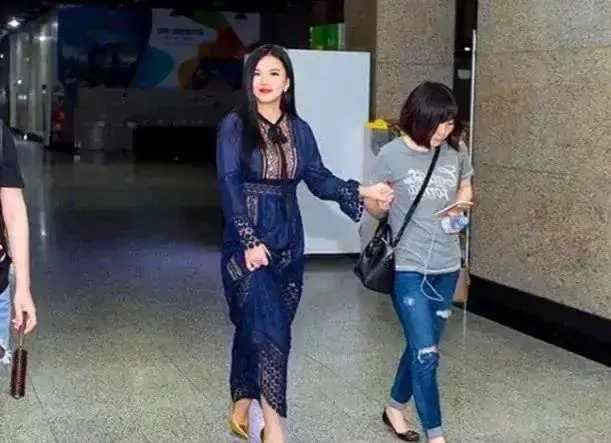 林志玲|“湘妹子”李湘的“坠落史”，她的故事远比你想得更精彩