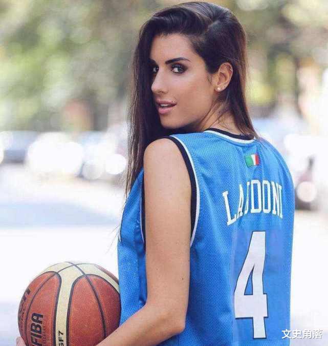 陳小紜|世界女籃五朵金花：中國一人上榜，榜首美到沒朋友