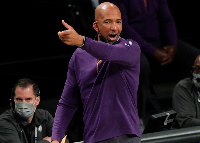 太阳队|37分大胜!保罗布克43+14狂胜马刺,太阳恐锁定第二对垒湖人