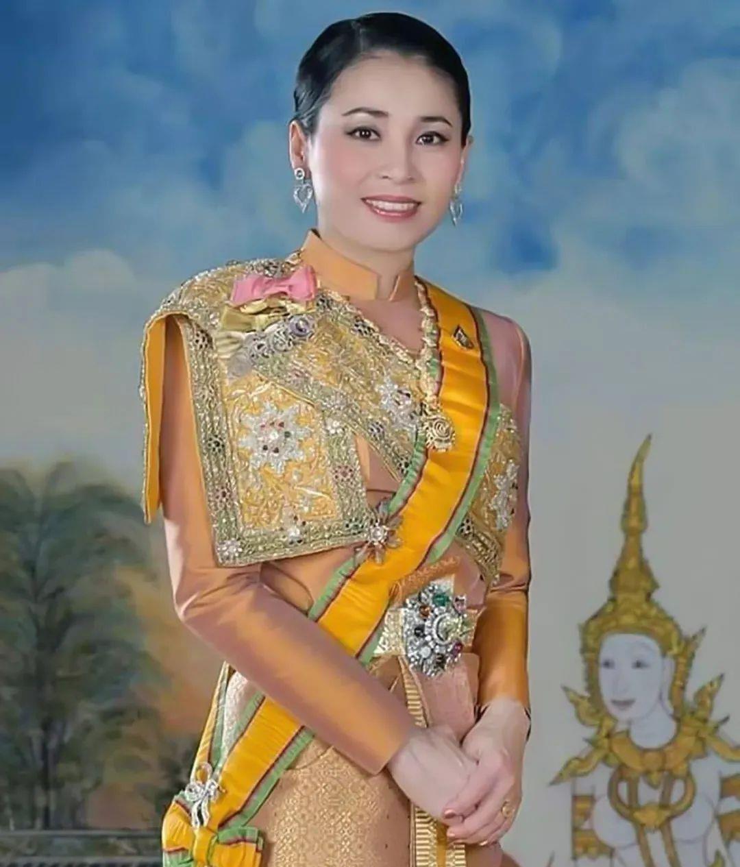 当年的明月|苏提达想当墙头草，玛哈国王的敲打随之而来，进退两难啊