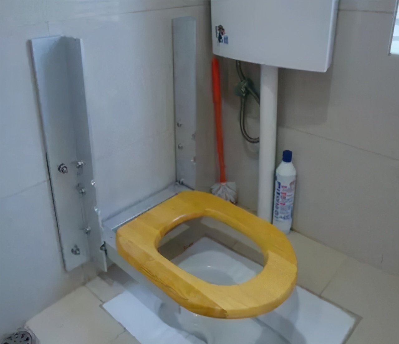 洗碗机|农村发现一户人家的卫生间，装修实在是太先进了，拍给大家瞧瞧