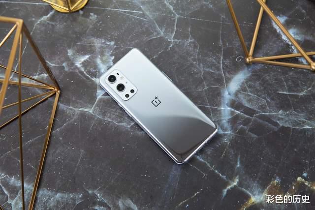 一加科技|2021最佳手机TOP5:一加三星疯狂霸榜,小米仅一款