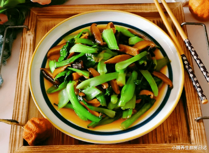 青菜|春季，最该多吃这刮油菜，简单炒一炒，刮油瘦身，不懂吃可惜了