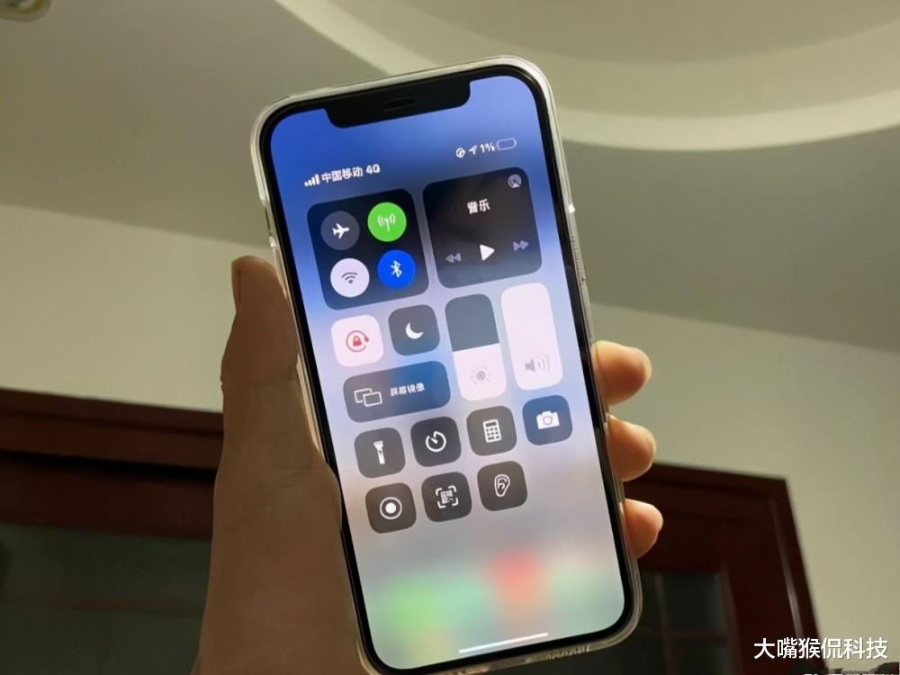 |iPhone13价格又出现松动？128G+iOS15，香不香