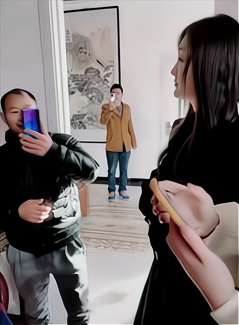 陈亚男|陈亚男“履行承诺”回家探亲，大衣嫂态度冷淡，其父母全程被无视