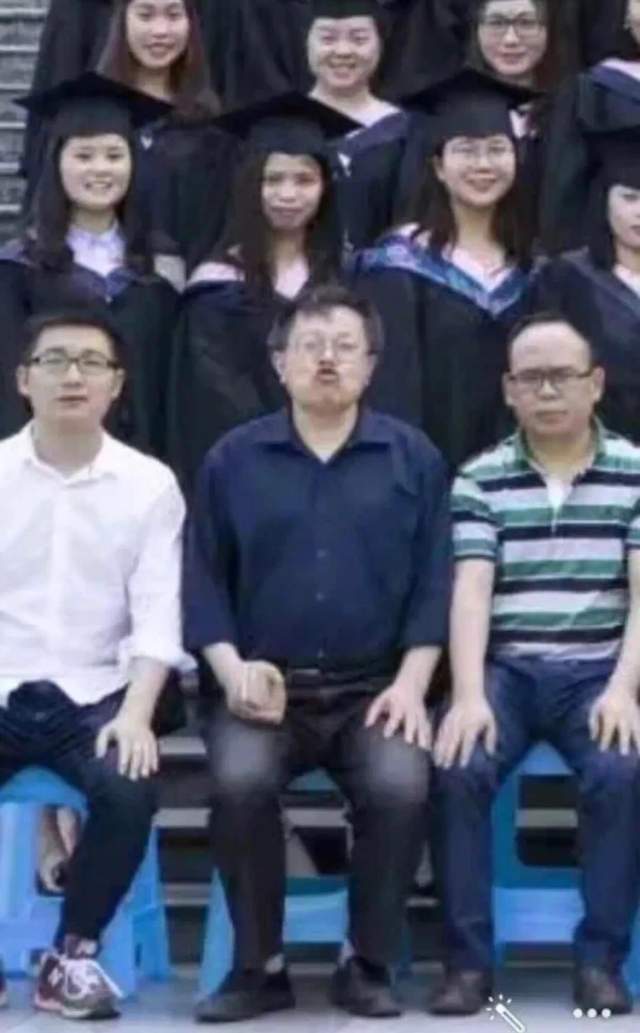 郑爽|“吴亦凡和郑爽打架，?打一成语？”网友：我快被网友笑死了！哈哈哈
