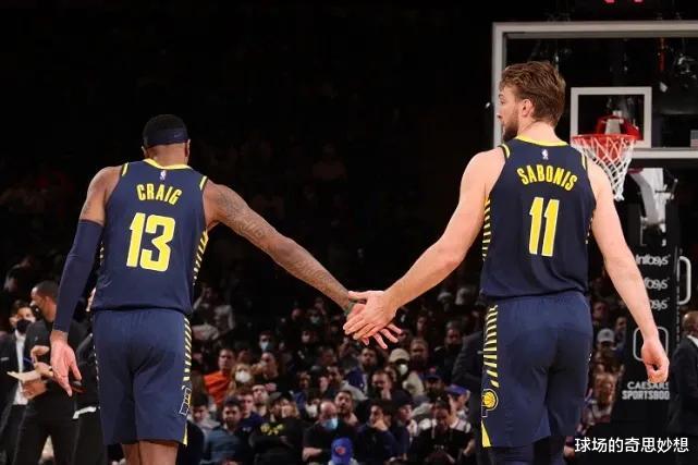 湖人队|NBA今日参赛球队最佳球员评选，巴雷特32+8+4福克斯30+6均落选
