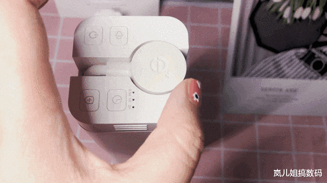 岚儿姐搞数码 七彩叮当烘干机极速干衣，除菌净螨，衣物穿着更舒心