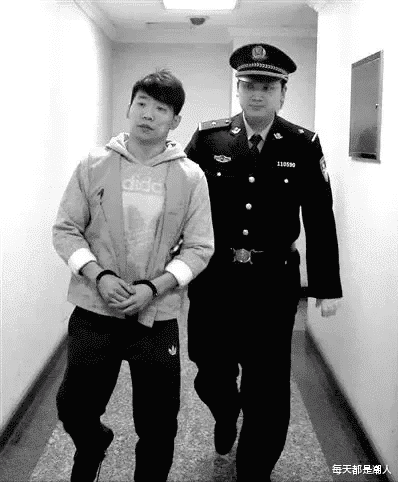 白静|2012年2月,演员白静因出轨在家中被丈夫周成海杀害,随后其周成海自杀