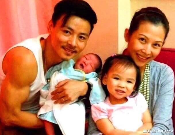 王菲|高龄生子对女星堪比“毁容”：有人一夜老十岁，有人被误认保姆