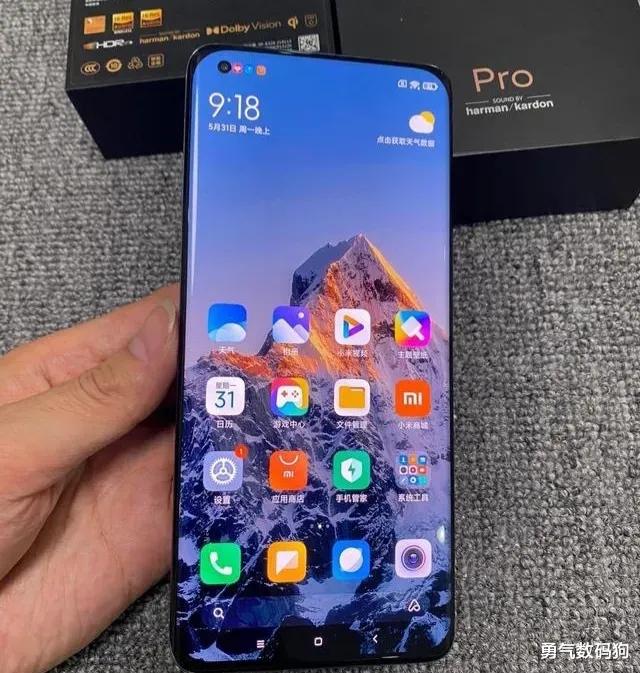 苹果|iPhone就是不加入息屏显示，爱买不买